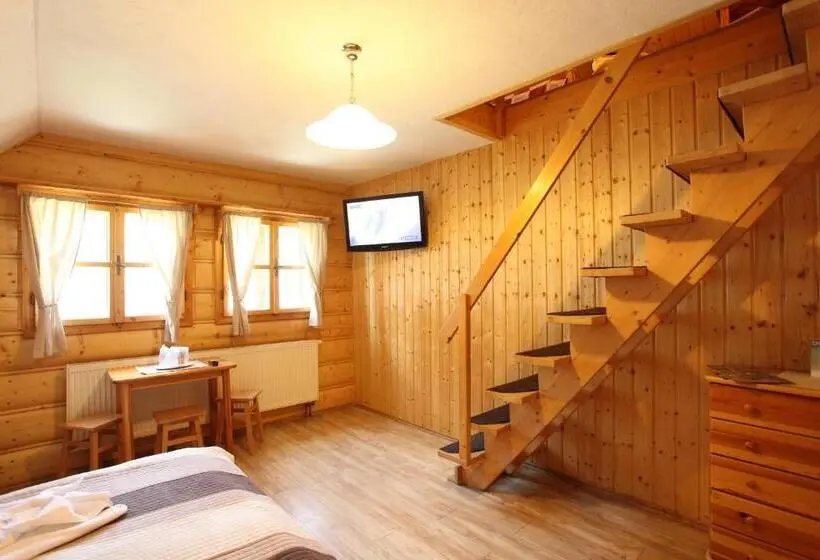 Duplex-huone, Penzión Koliba