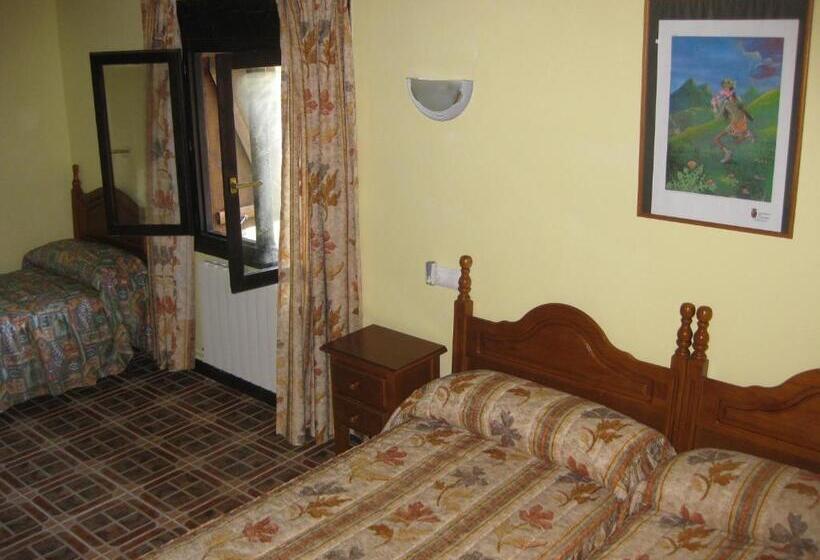 חדר סטנדרט לשלושה, Posada La Ceña