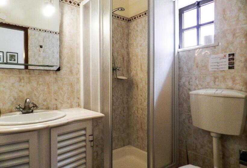 침실 2개 아파트, Residencia Julio