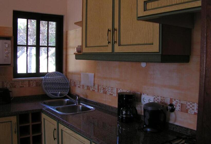 침실 2개 아파트, Residencia Julio