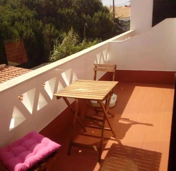 استودیوی استاندارد, Residencia Julio