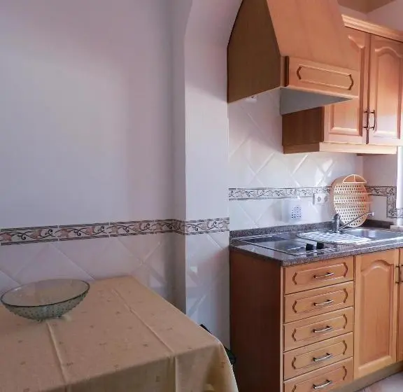 استودیوی استاندارد, Residencia Julio