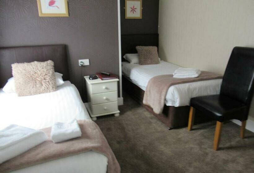 スタンダードルーム, The Quorn