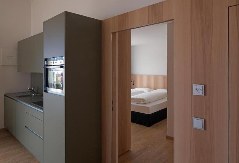 Апартаменты 2 Спальни, Residence Larciunei