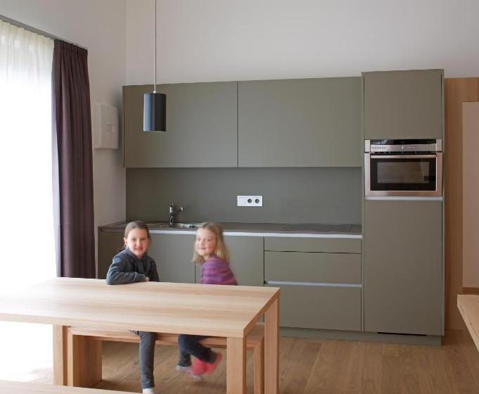 Апартаменты 2 Спальни, Residence Larciunei