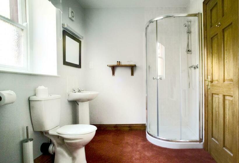 Номер Стандарт, The Kings Arms Temple Sowerby