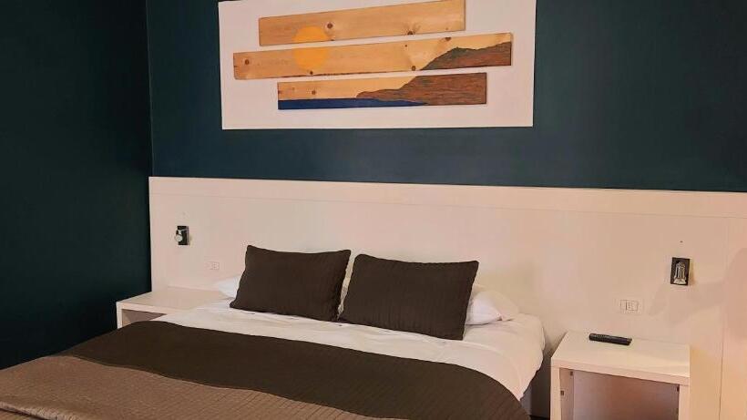 컴포트 룸, Casa Lady