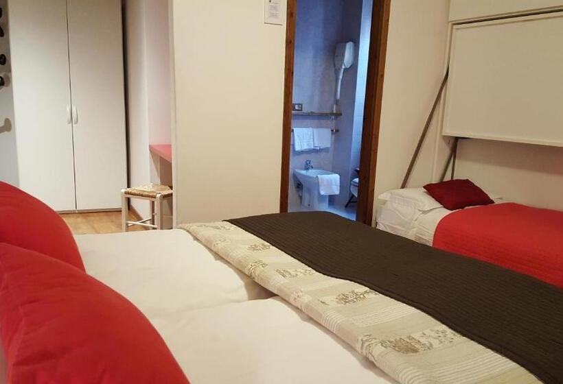 컴포트 룸, Casa Lady