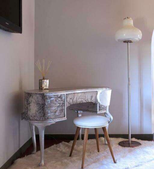 غرفة قياسية مطلّة علي حمام السباحة, Agriturismo La Casa Di Rodo