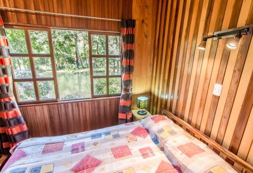 샬레, Sueños Del Bosque Lodge