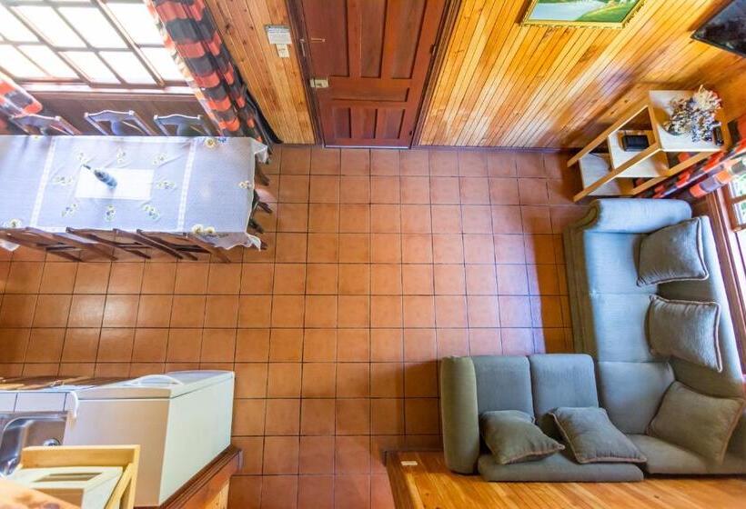 샬레, Sueños Del Bosque Lodge