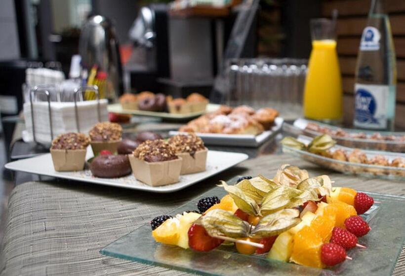 דירת חדר דלוקס, Luxury Downtown Apartments