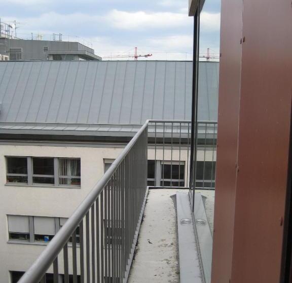 דירה מלכותית 2 חדרים, Luxury Downtown Apartments