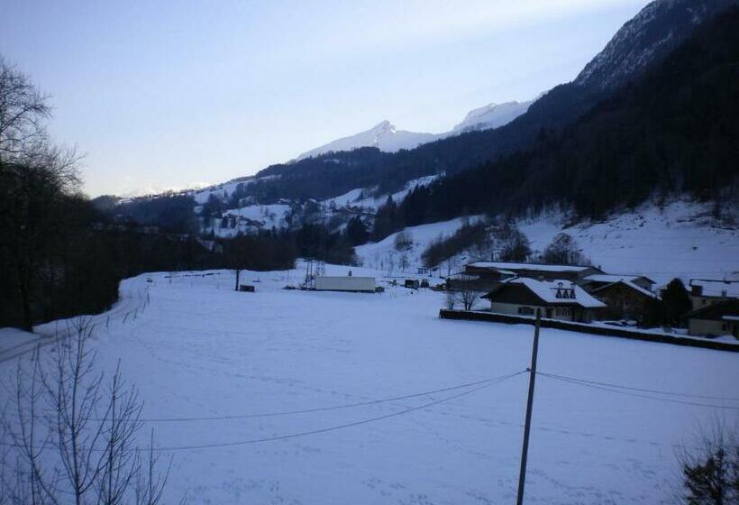 חדר סטנדרט לארבעה, Gîte Les Mésanges