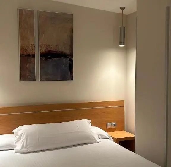スタンダードルーム, Hostal Aralar