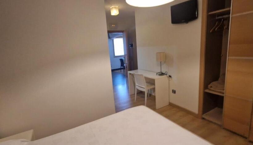 标准间, Pr Casa Savi