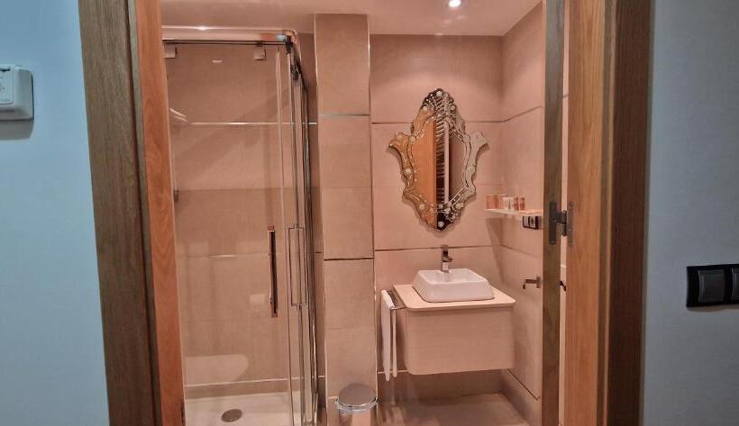 标准间, Pr Casa Savi