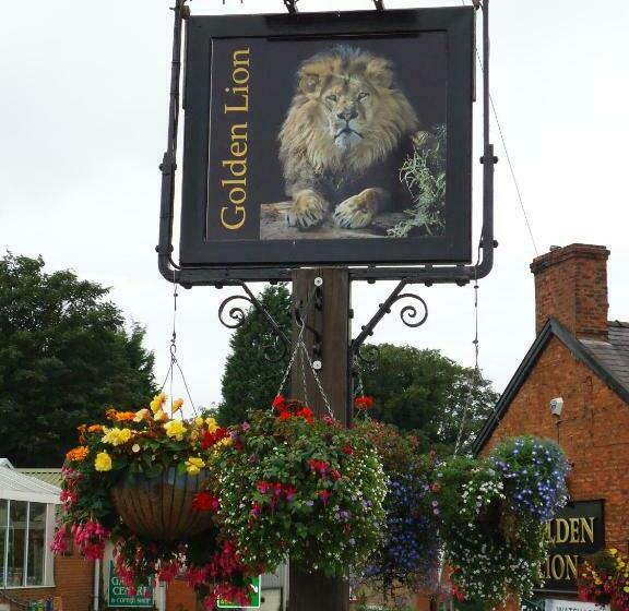 스탠다드 룸, The Golden Lion