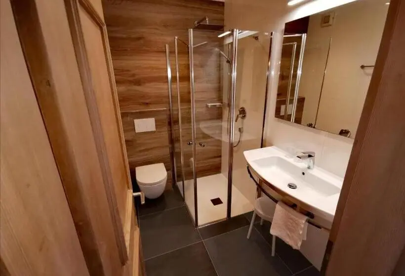 Huoneisto 1 Makuuhuone Näkymä, Garni Tschutscherhof