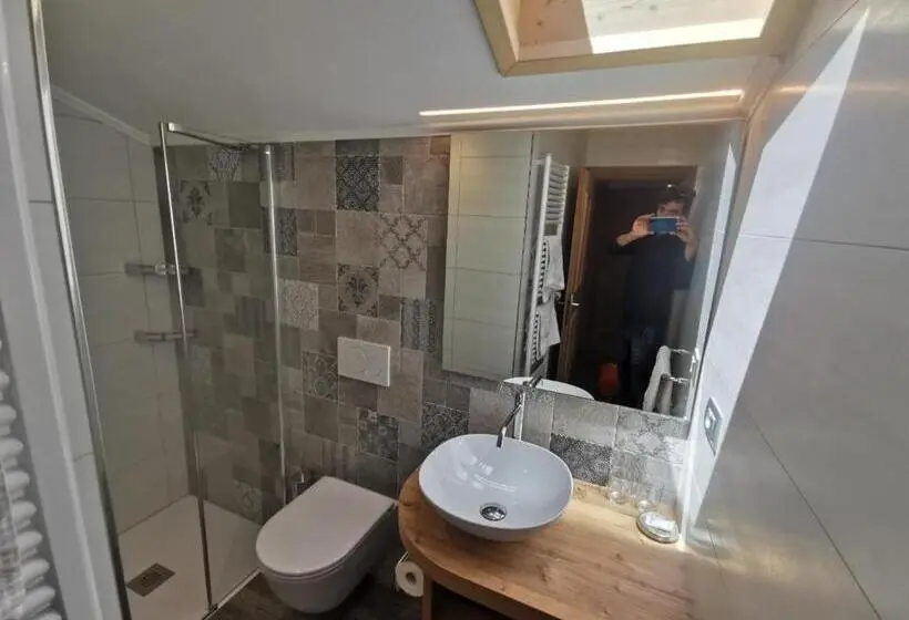 Huoneisto 1 Makuuhuone, Garni Tschutscherhof