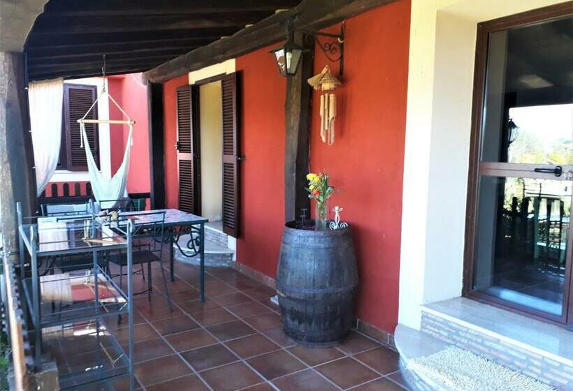 דירת חדר נוף לבריכה, Agriturismo San Giacomo