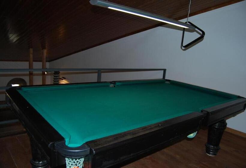 침실 4개 주택, Curral De L Tiu Pino