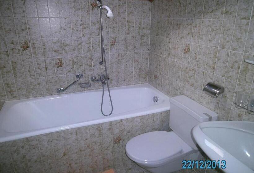 חדר סטנדרט לשלושה, Gästehaus Hirschenhof