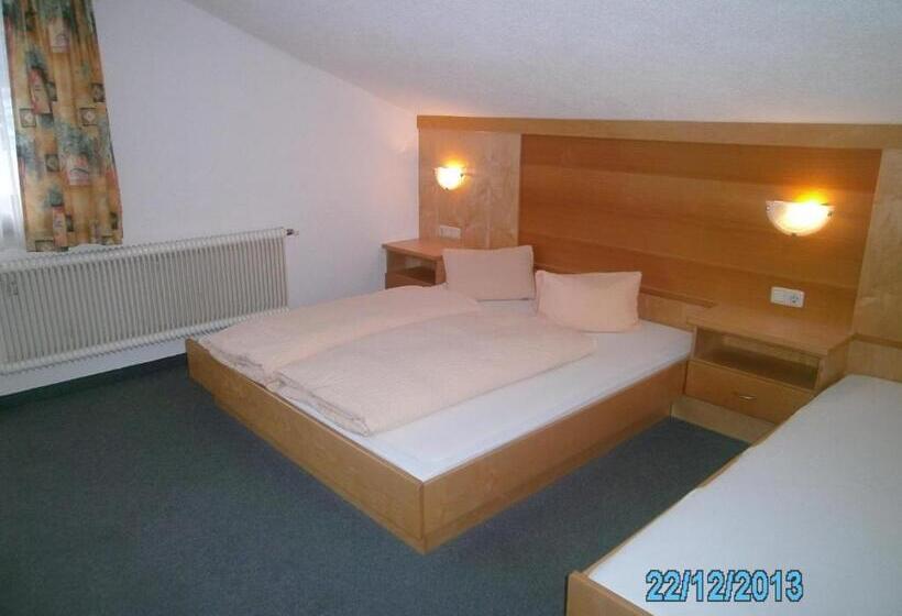 חדר סטנדרט לשלושה, Gästehaus Hirschenhof