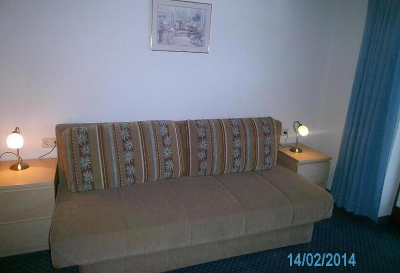 דירת חדר, Gästehaus Hirschenhof