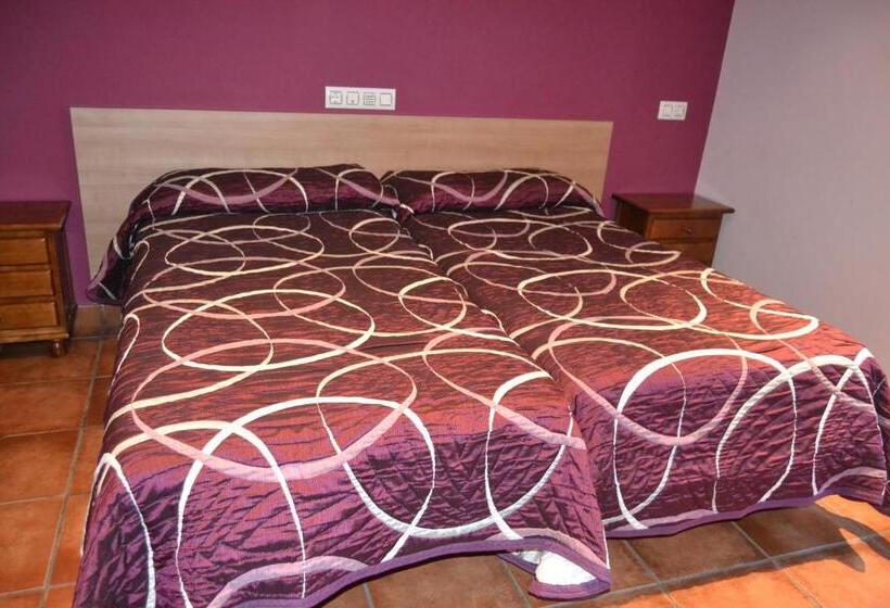 اتاق استاندارد, Hostal Arévacos