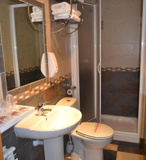 اتاق استاندارد سه نفره, Hostal Arévacos