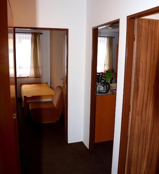 四人标准间, Penzion Svatý Jan