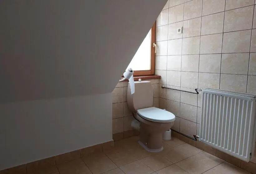 スタンダード４人部屋, Penzion U šelongů