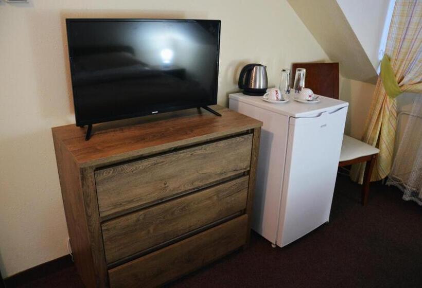 标准间, Penzion U šelongů