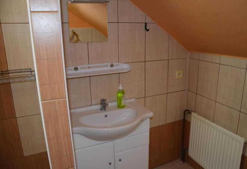 带2个卧室的套房, Penzion U šelongů