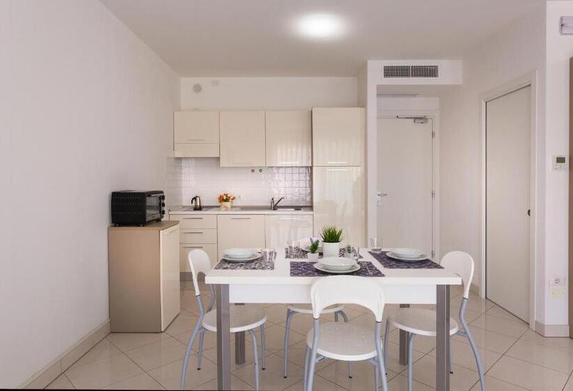 Estúdio standard com Terraço, Residence I Diamanti