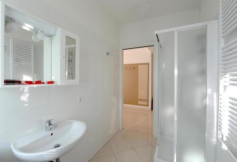 Superior studio with terrace, Residence I Diamanti