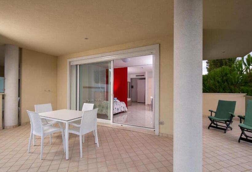 Superior studio with terrace, Residence I Diamanti