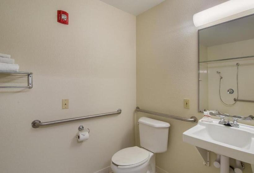 إستوديو قياسى, Hometowne Studios By Red Roof Denver   Glendale/ Cherry Creek