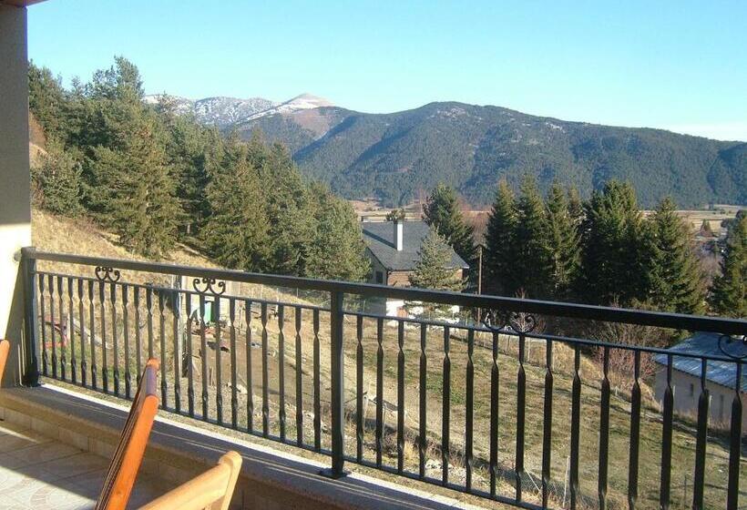 Апартаменты 3 Спальни, Le Calmadou