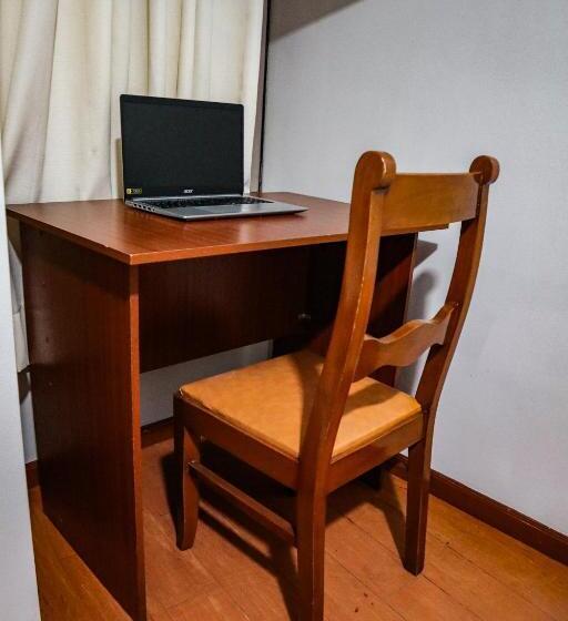 スタンダードルーム, Sideral Oficial