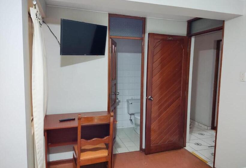 ファミリールーム, Sideral Oficial