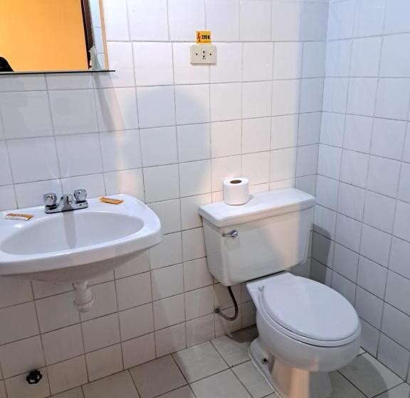 ファミリールーム, Sideral Oficial