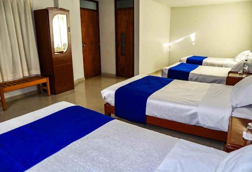 スーペリアファミリールーム, Sideral Oficial