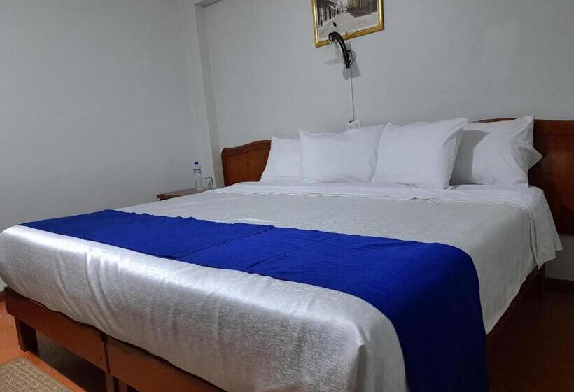 スイート, Sideral Oficial