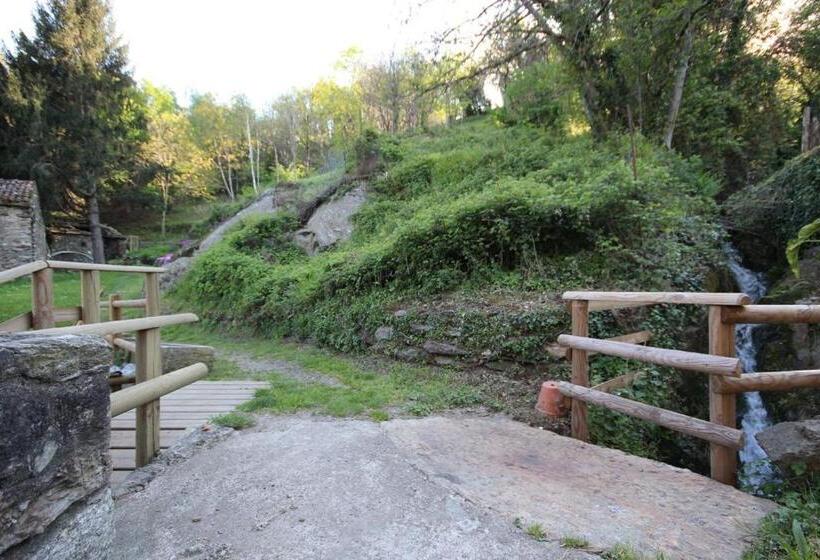 1 Bedroom Apartment Lake View, L'antico Borgo