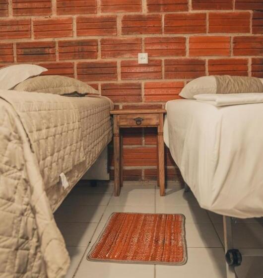 اتاق استاندارد سه تخته با چشم‌انداز باغ, A Ilha Verde Hotel Pousada Na Praia