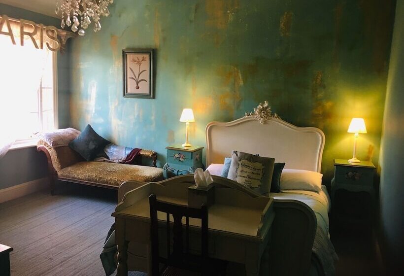 スタンダードルーム, Cornerstones Guest House