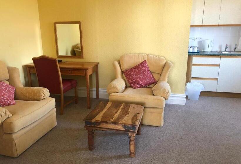 סוויטת סופריור, Highland Moors