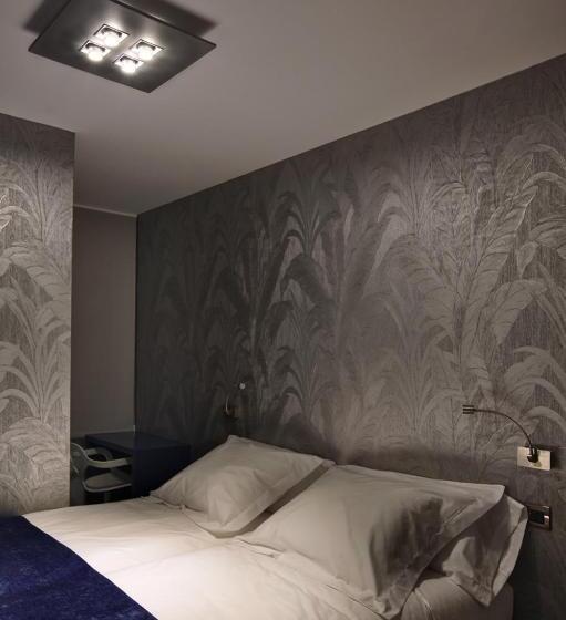 标准间, Hostal Averroes